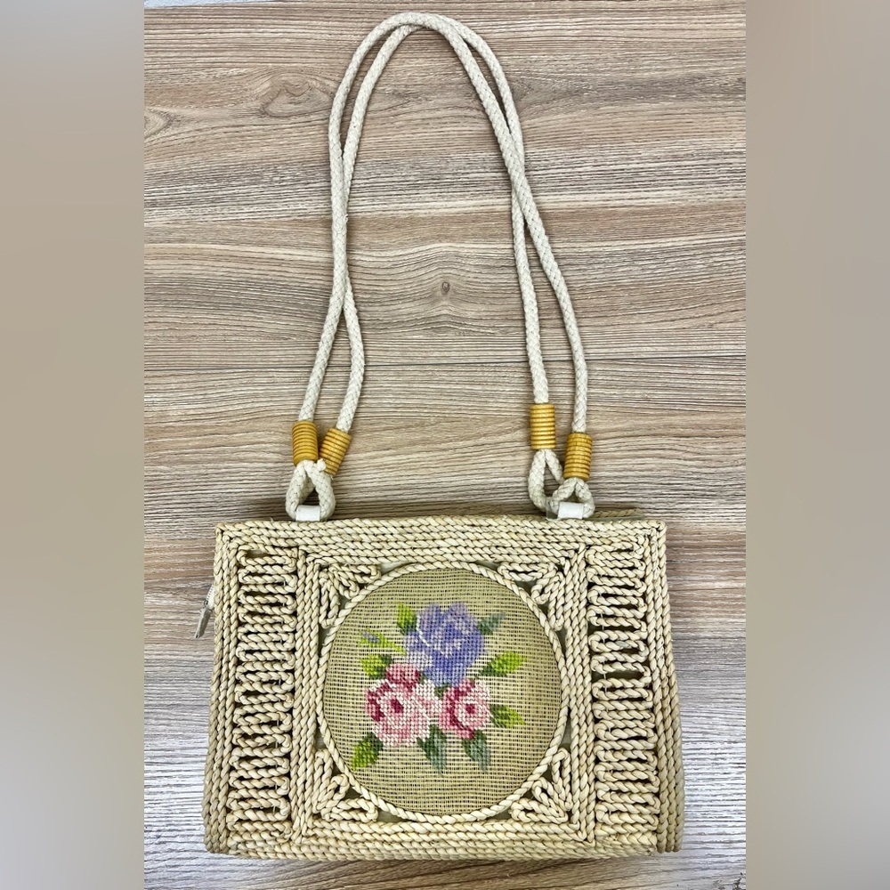 Vintage Cross Stitch Basket Weave Shoulder Bag - Picture 2 of 9